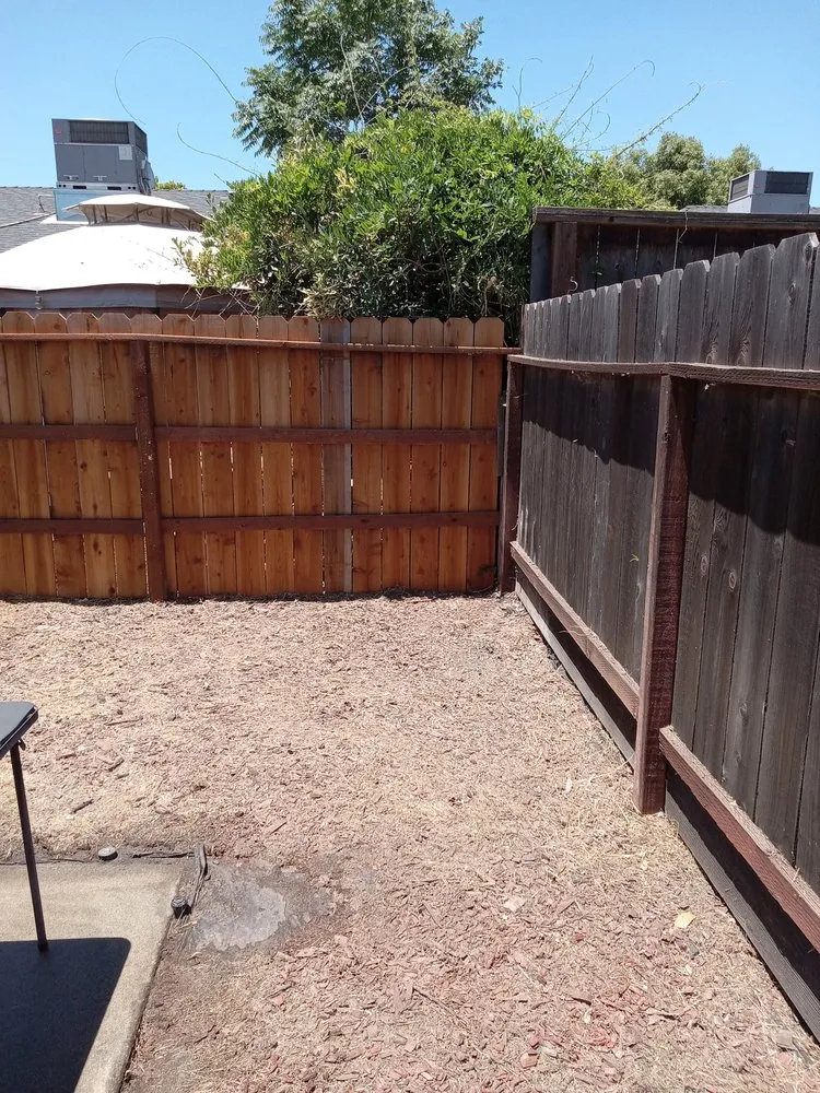 Top-rated lawn care service in Turlock, CA by Ken's Haul & Yard Solitions