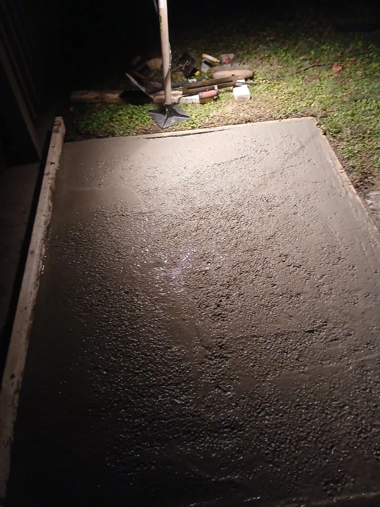 Top-rated garden landscaping in Warren, OH by Kens Landscaping And Junk Removal