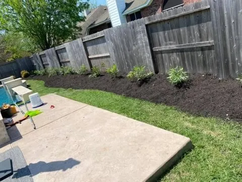 Ken’s Landscaping and Pressure Washing Logo