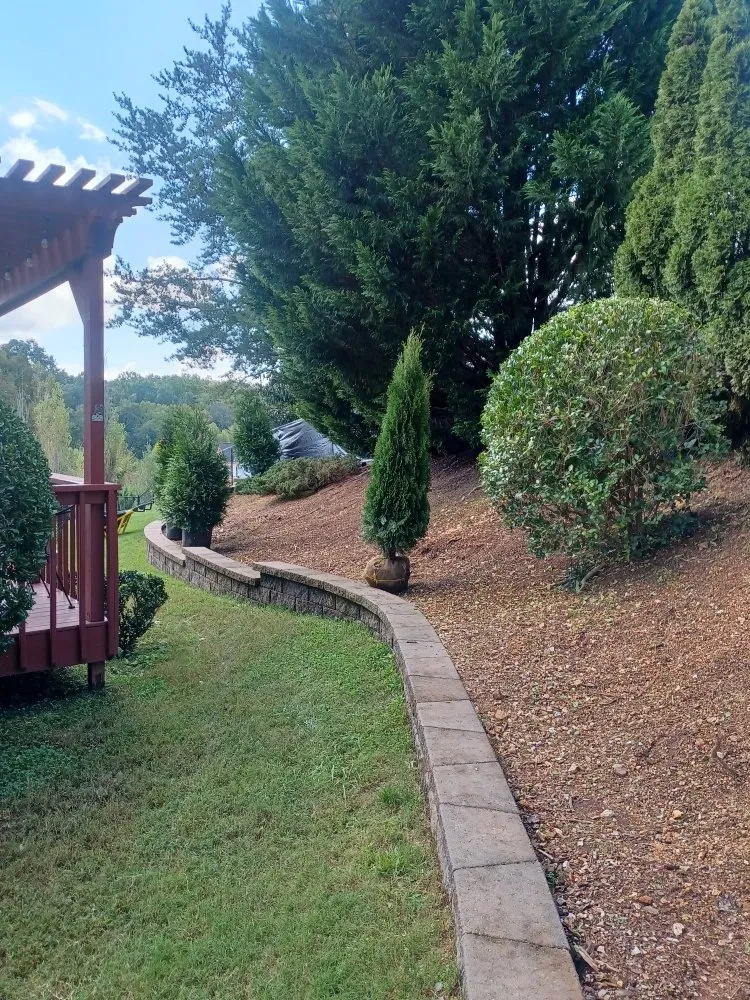 Expert garden landscaping experts serving Chattanooga Valley, GA - Ken's Outdoor Services