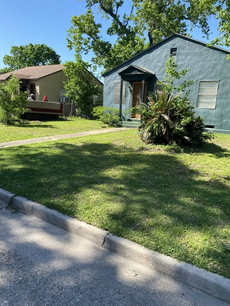 Trusted outdoor landscaping for residential properties across Orange, TX - Ken’s Perfect Touch