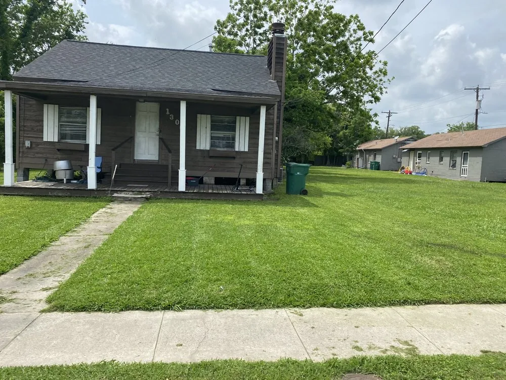 Local yard cleanup service in Orange, TX by Ken’s Perfect Touch