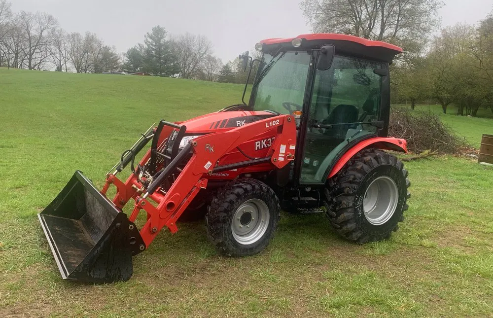 Professional lawn mowing service in Howell, MI - Kensington Valley Lawn Service