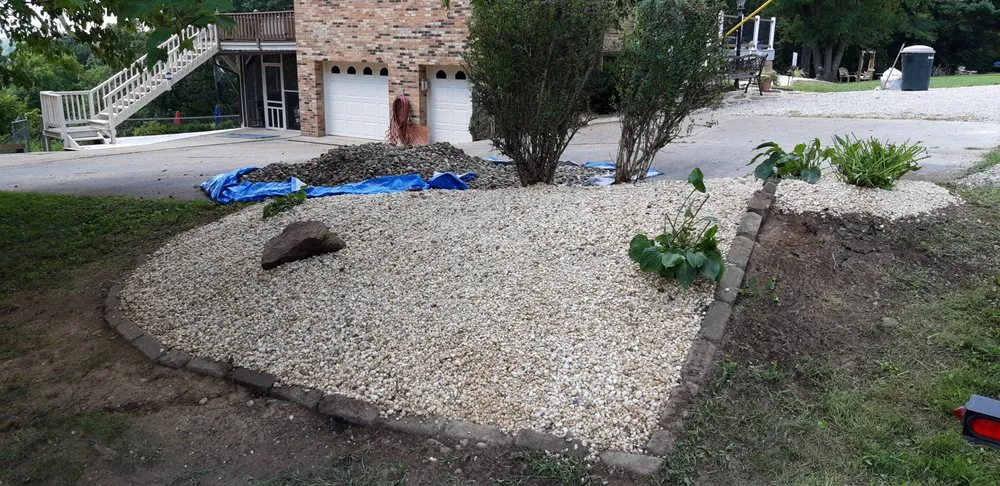 Trusted lawn mowing service experts serving Parkersburg, WV - Kensleys Creations Lawn & Landscapes