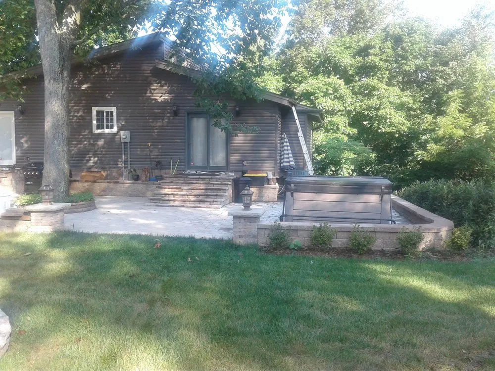 Local yard cleanup service experts serving Lanesville, IN - Kentuckiana Lawn & Landscaping