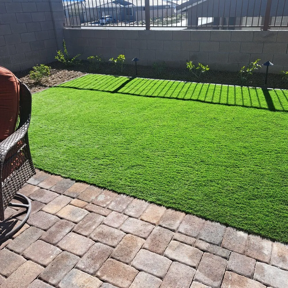 Affordable yard maintenance with custom design across Las Vegas, NV - Keny’s Landscaping