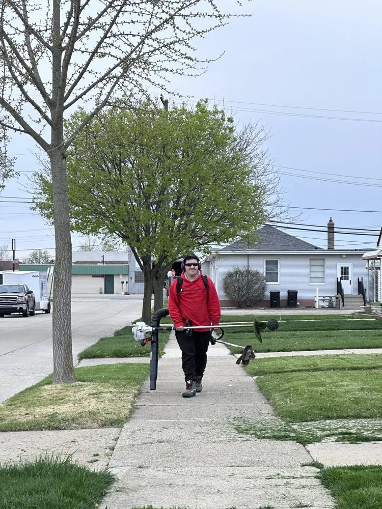 Professional residential landscaping for year-round maintenance across Southgate, MI - Kenzie’s Landscaping