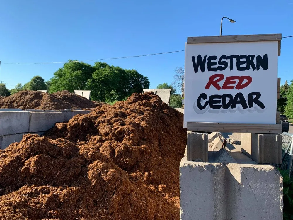 Trusted yard maintenance experts serving Saint Paul, MN - Kern Landscape Resources