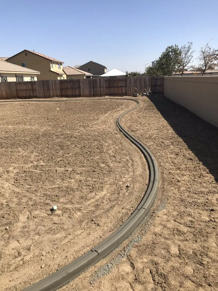 Top-rated residential landscaping with custom design across Bakersfield, CA - Kern Lawn Borders