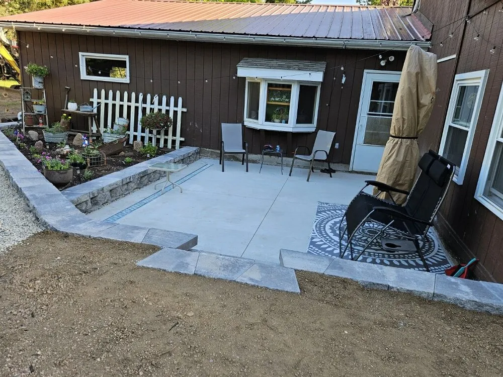 Local yard cleanup service experts serving Hobart, WI - Kes Contracting