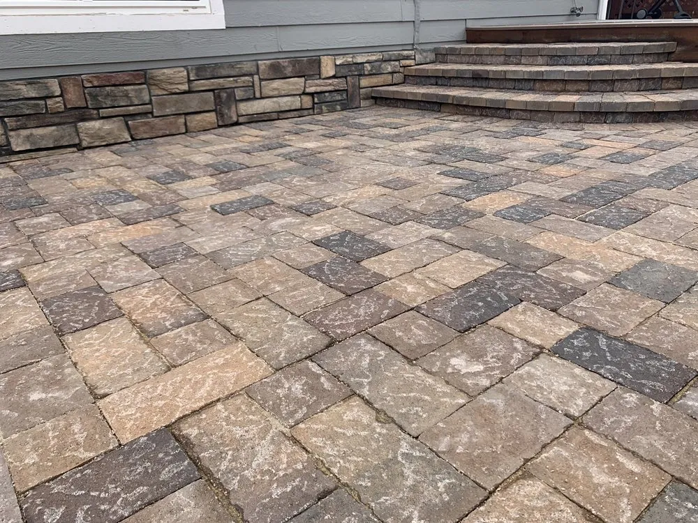 Professional lawn mowing service experts serving Brush, CO - Kettle River