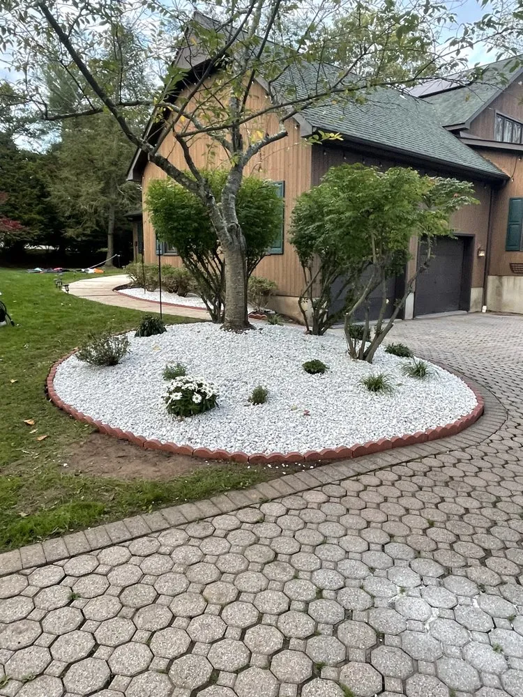 Top-rated yard cleanup service for residential properties across New Brunswick, NJ - Kevin Landscaping
