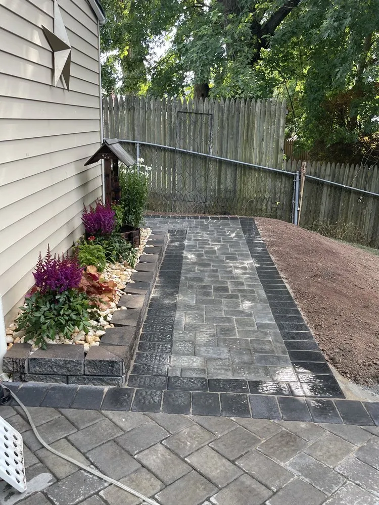 Reliable lawn mowing service in New Brunswick, NJ - Kevin Landscaping