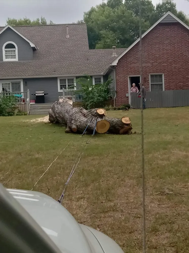 Local residential landscaping for beautiful yards in Tulsa, OK by Kevin Mcastling Handybits