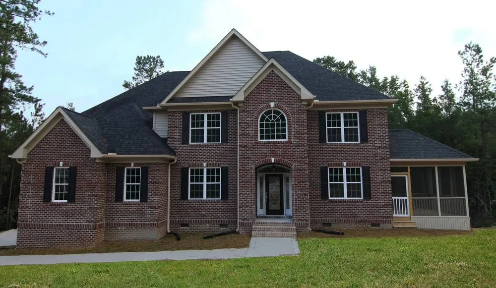 Trusted garden landscaping for year-round maintenance in Mount Pleasant, SC by Kevin Odom - Corporate Investors Real Estate