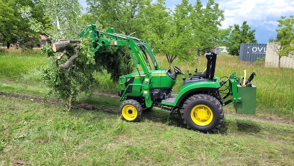 Trusted outdoor landscaping experts serving Sioux City, IA - Kevin Strong