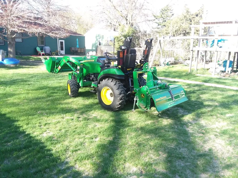 Expert garden landscaping in Sioux City, IA - Kevin Strong