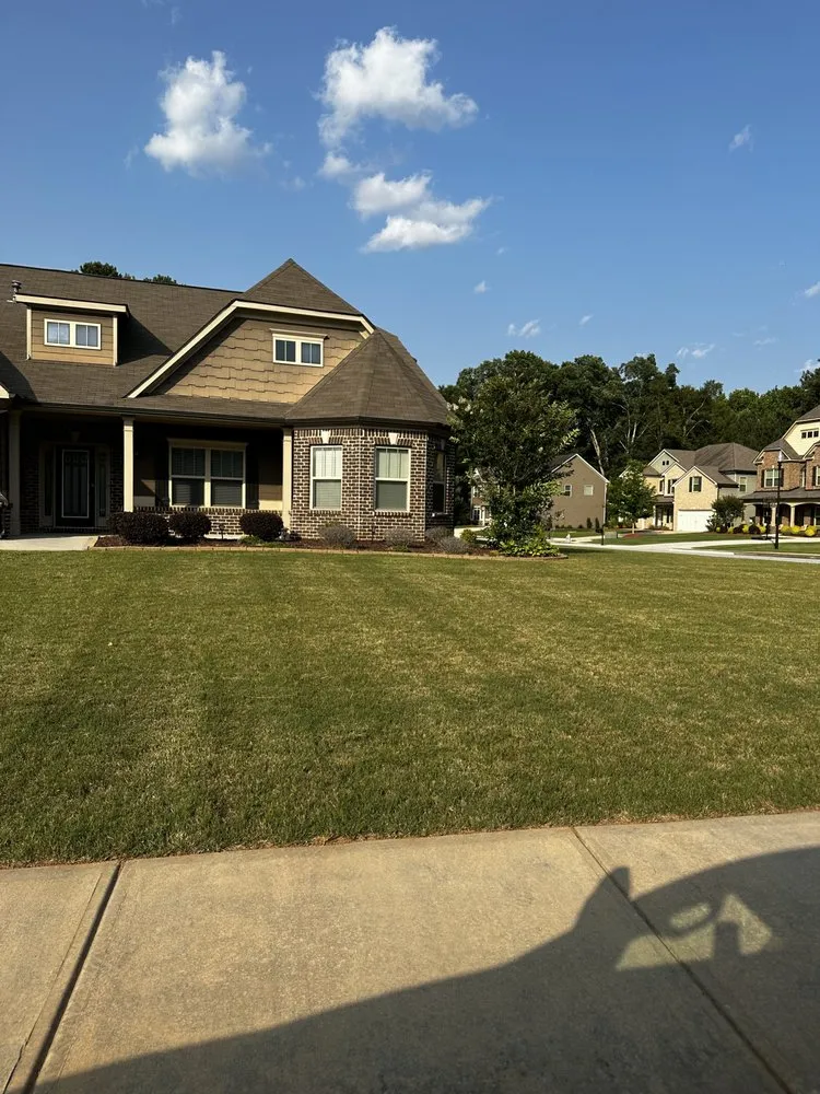 Local lawn mowing service in Marietta, GA - Kevin’s Landscaping