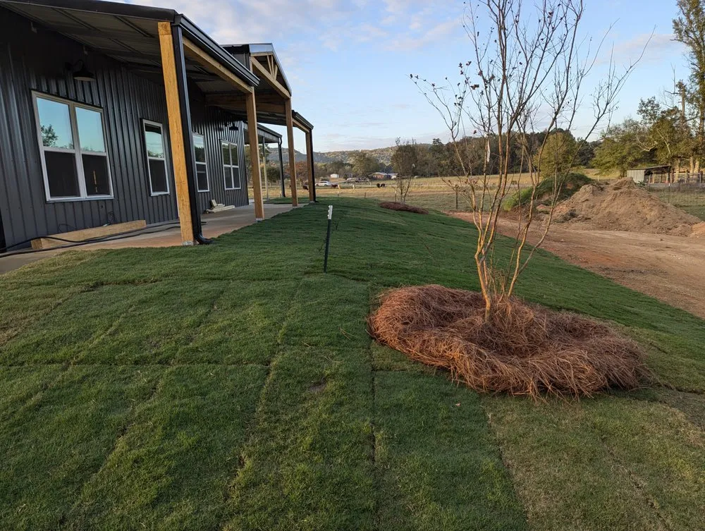 Custom landscape design for beautiful yards in Leesburg, AL by Kevin's Lawn Care & Landscaping Service