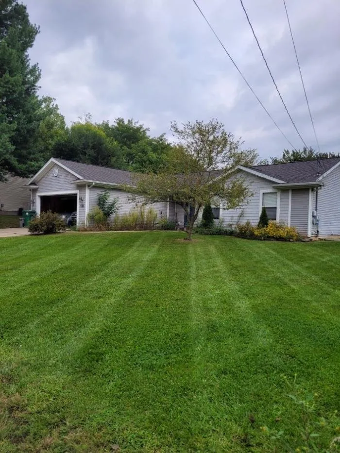 Reliable lawn mowing service in Battle Creek, MI - Kevin's Quality Lawn and Snow