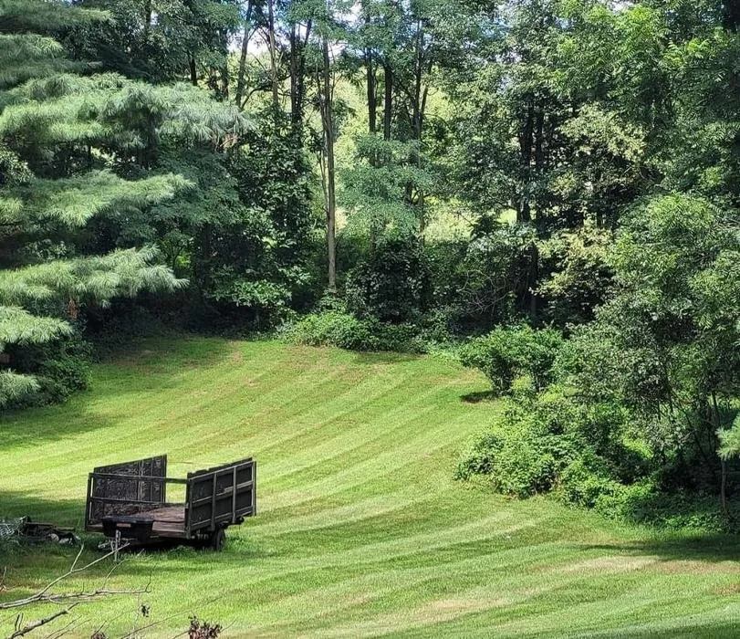 Custom garden landscaping in Battle Creek, MI - Kevin's Quality Lawn and Snow