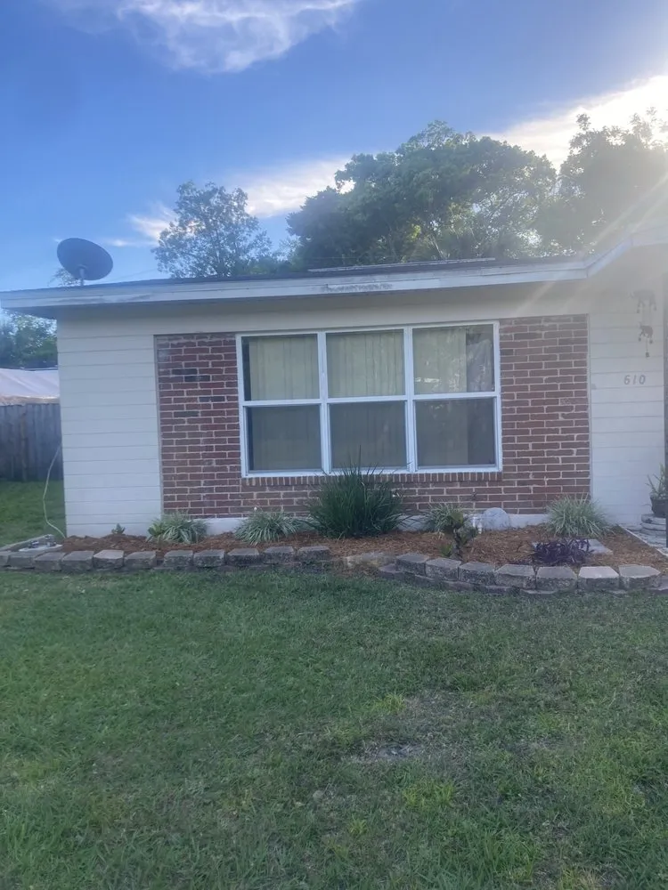 Expert yard cleanup service for year-round maintenance across Daytona Beach, FL - Kevin's Yard Clean Up