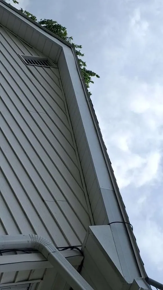 Professional lawn care service for residential properties in Grand Island, NE by Kev’s