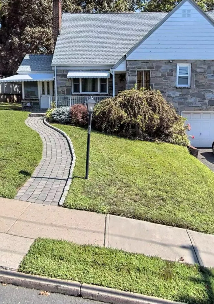Trusted yard cleanup service for residential properties across Hackensack, NJ - Kevy’s Lawn Services