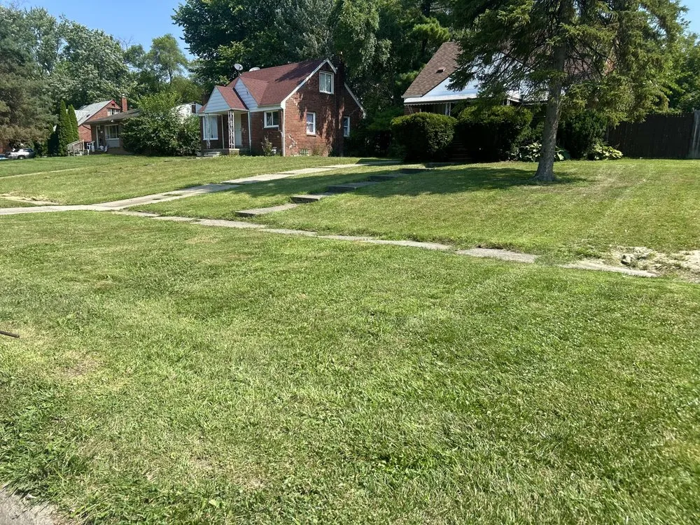 Reliable residential landscaping in Ypsilanti, MI - Key To The Top Enterprise