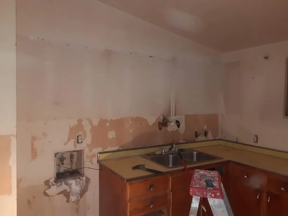 Local lawn care service near you across Champaign, IL - KeyMo's Care