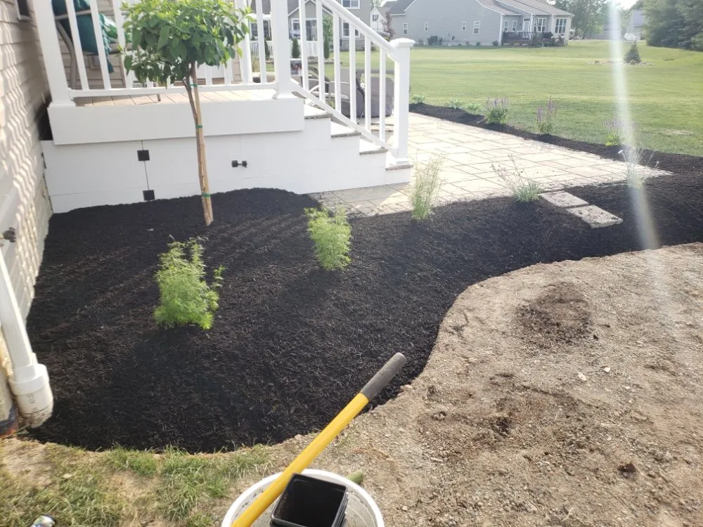 Trusted residential landscaping experts serving Lorain, OH - Keys Creative Lawn Care Services