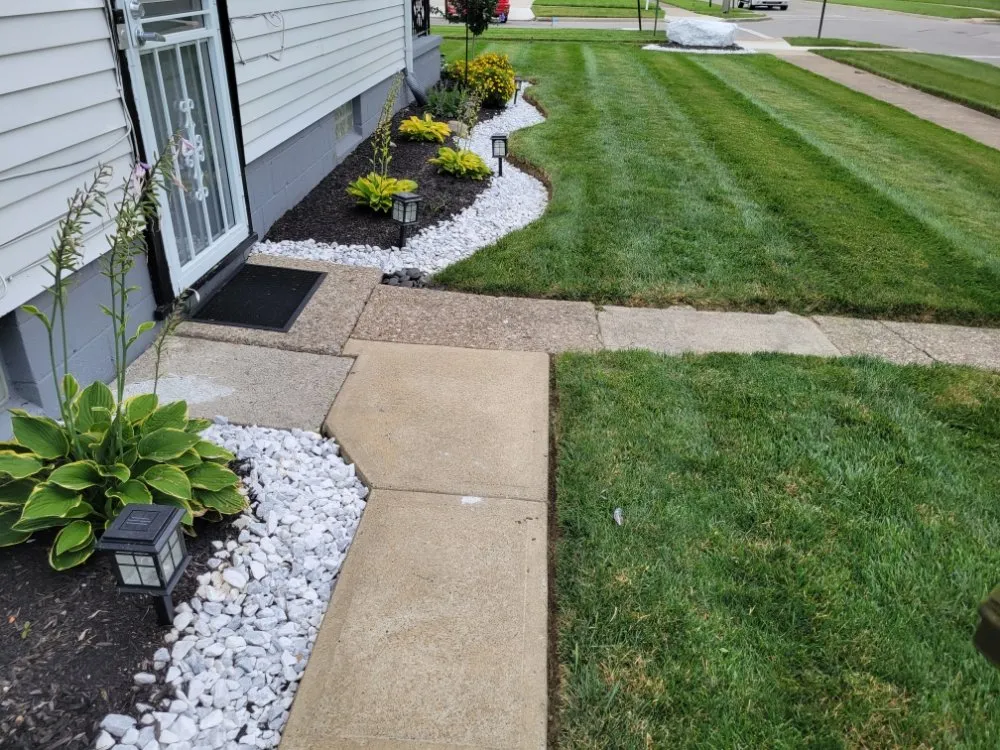 Top-rated outdoor landscaping near you in Lorain, OH by Keys Creative Lawn Care Services