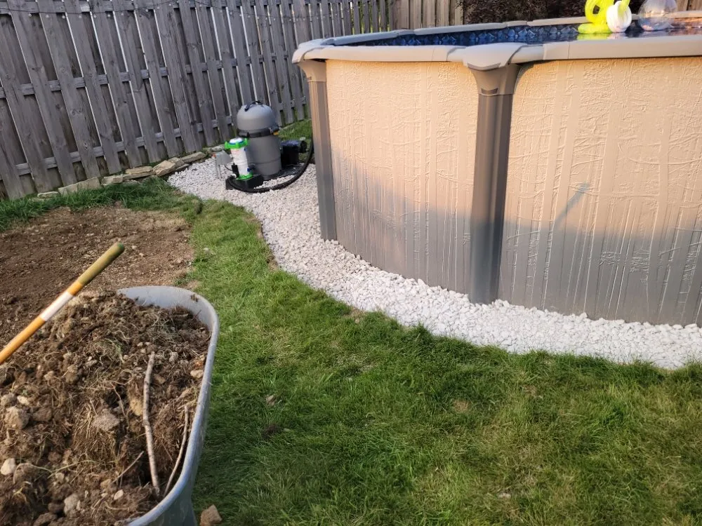 Custom yard maintenance experts serving Lorain, OH - Keys Creative Lawn Care Services