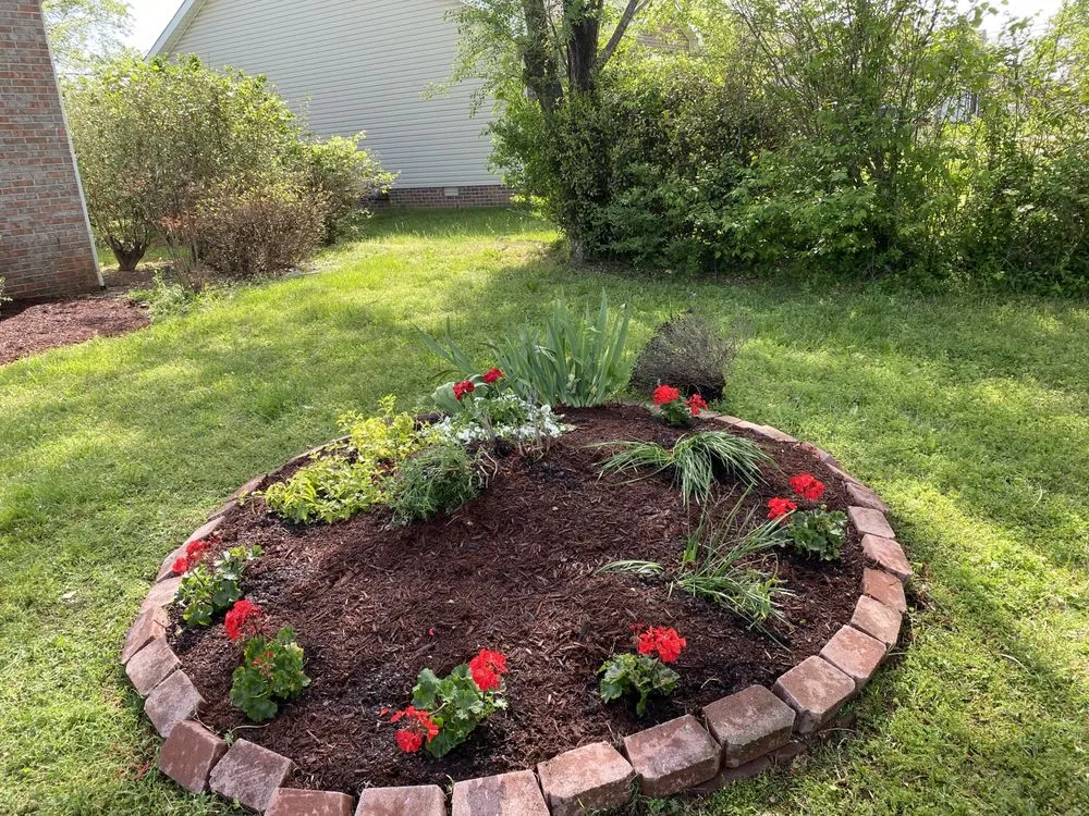 Affordable garden landscaping near you across Clarksville, TN - Keys Kuts