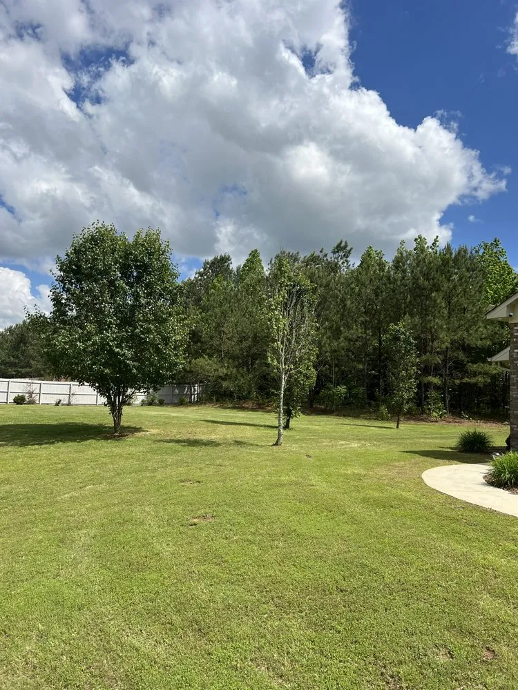 Expert landscaping services near you across Athens, AL - Key’s Lawncare & Pressure Washing