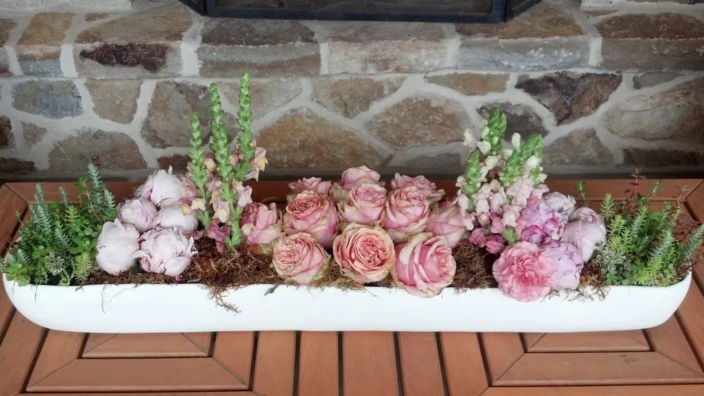 Custom yard maintenance for homes across Wayne, PA - Keystone Gardens Inc