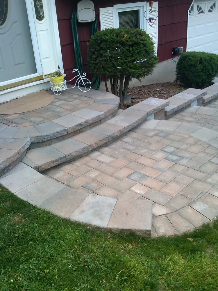 Custom garden landscaping for homes in Pearl River, NY by Keystone Landscaping