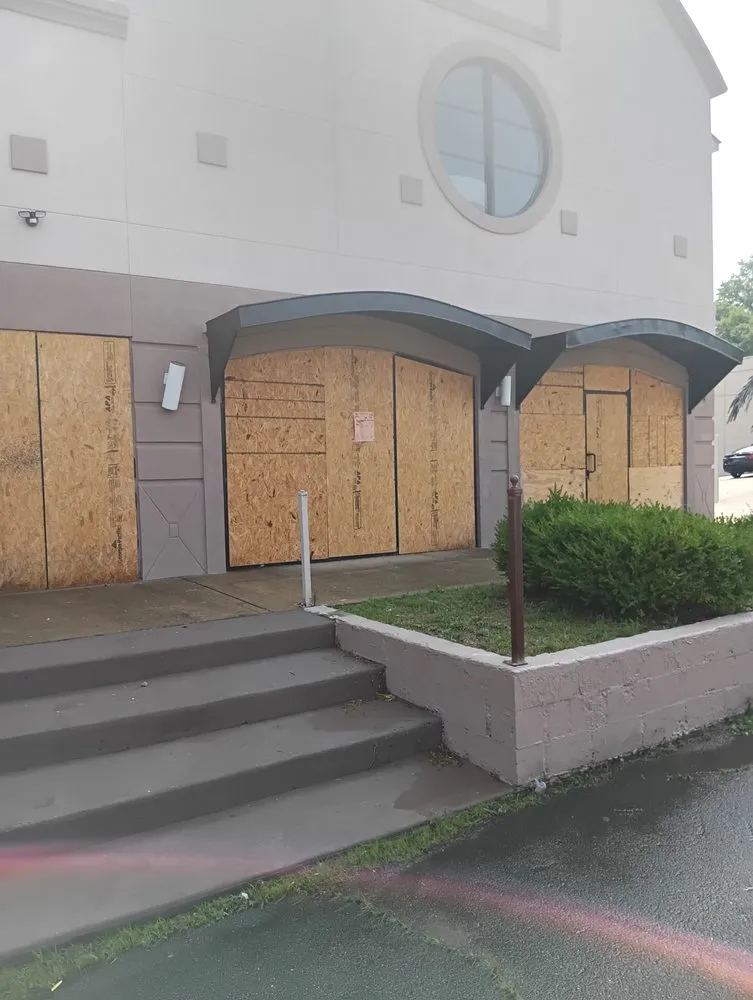 Top-rated garden landscaping in Jackson, MS - KG Detailing & Beaufing Lawn services