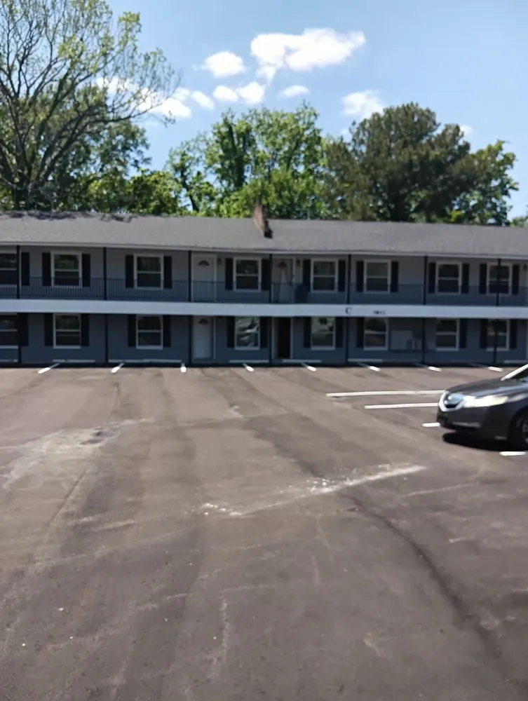 Affordable landscaping services in Jackson, MS - KG Detailing & Beaufing Lawn services