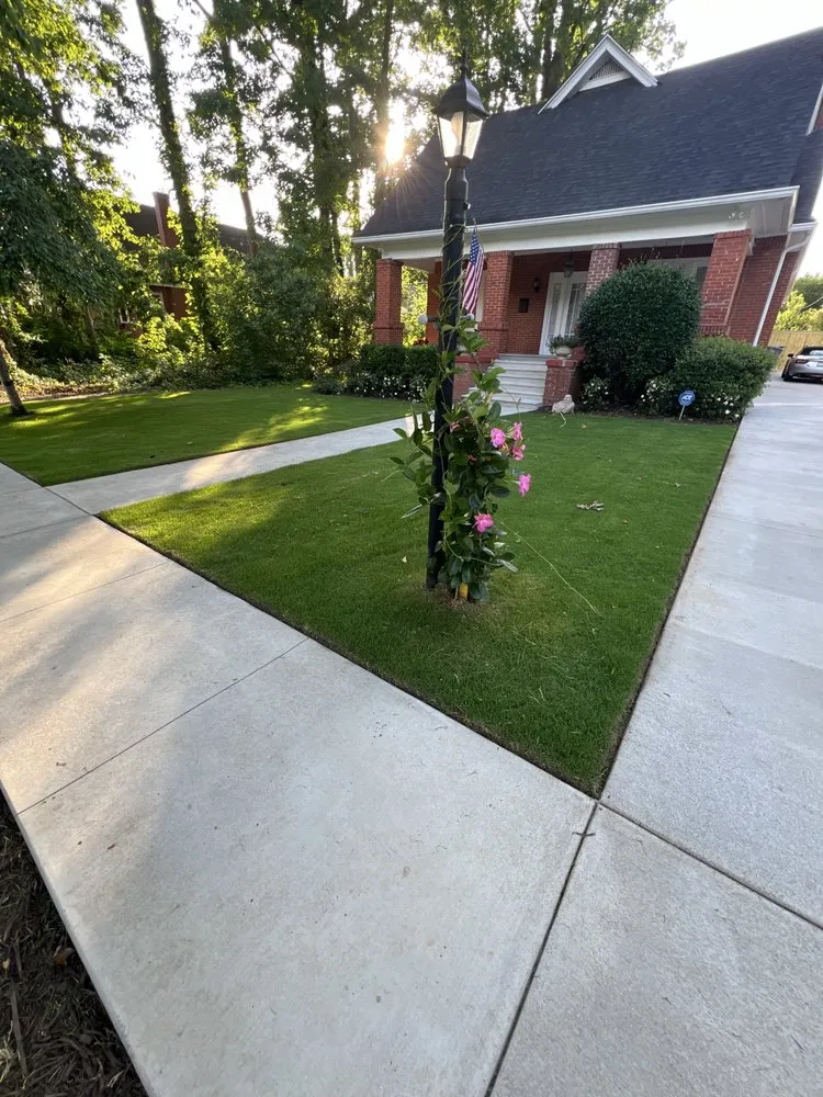 Reliable residential landscaping in Greer, SC by KG lawn service