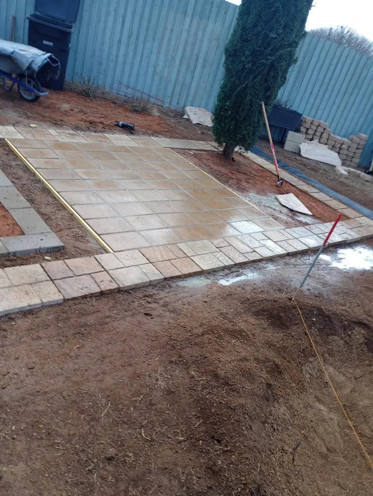 Custom lawn mowing service experts serving Midland, TX - K&G Services