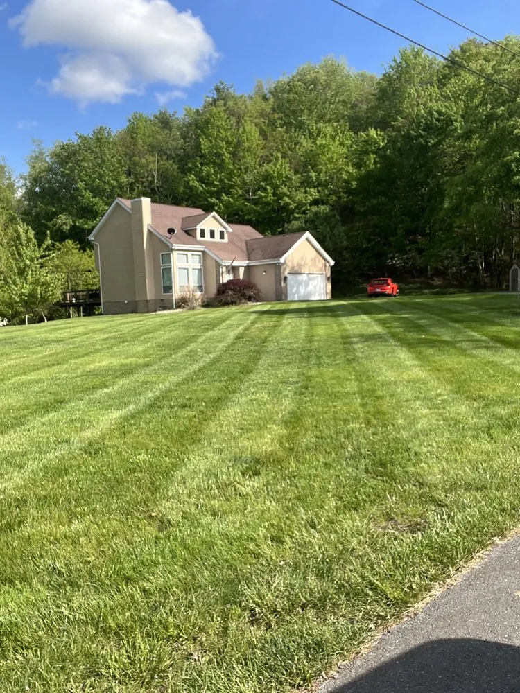 Trusted garden landscaping in Shady Spring, WV by K&H Landscaping