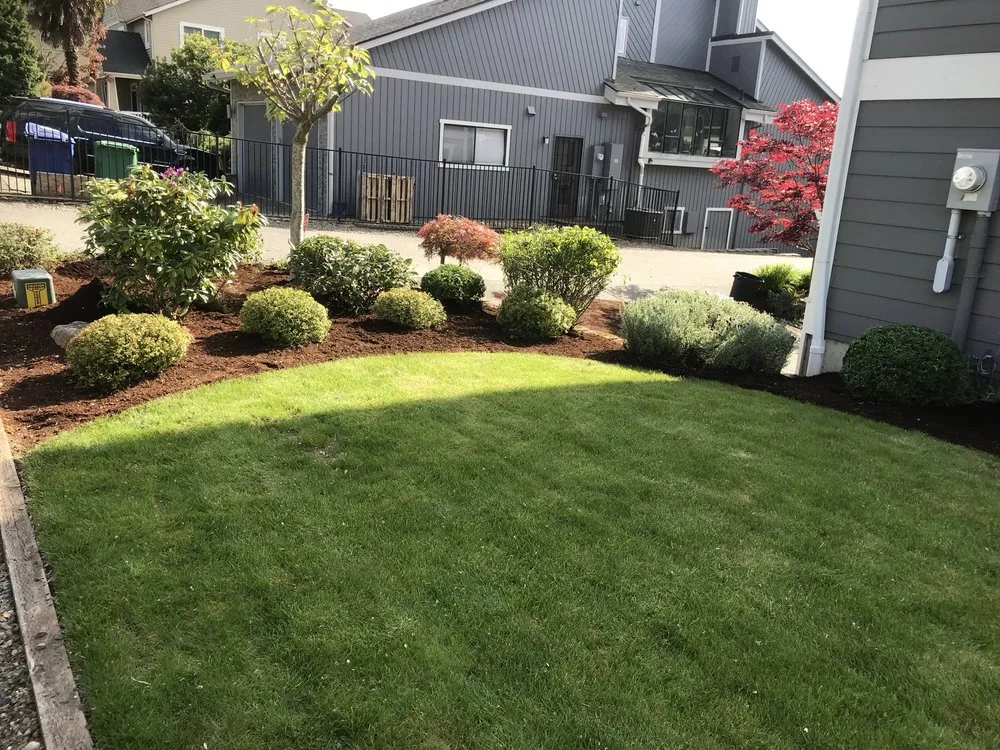 Affordable lawn mowing service for beautiful yards across Burien, WA - Khan Landscaping & Yardwork