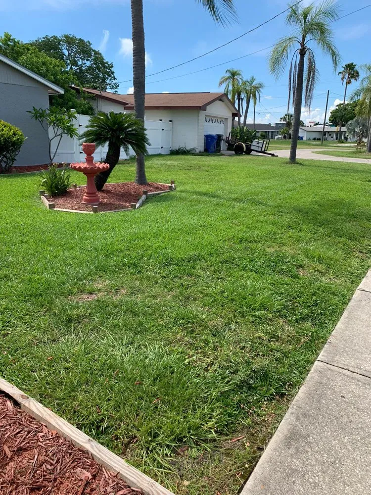Top-rated garden landscaping in Ruskin, FL by Kick Gas Lawn Care