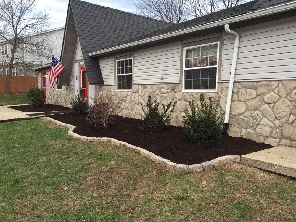 Expert landscape design experts serving Lexington, KY - Kickin' Grass Landscapes & Hardscapes