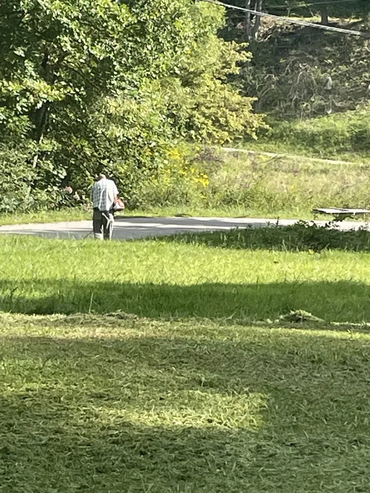 Affordable landscape design for beautiful yards across Cross Lanes, WV - Kickin’Grass