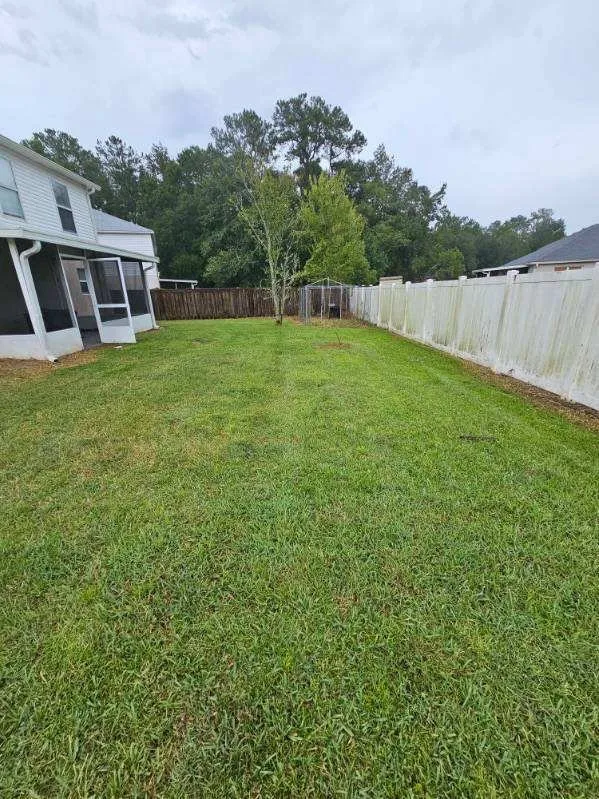 Top-rated lawn care service experts serving Jacksonville, FL - KickStart Lawncare
