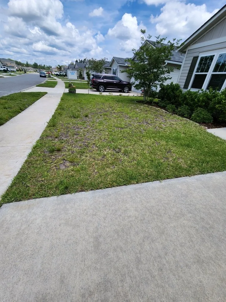 Reliable garden landscaping near you in Jacksonville, FL by KickStart Lawncare