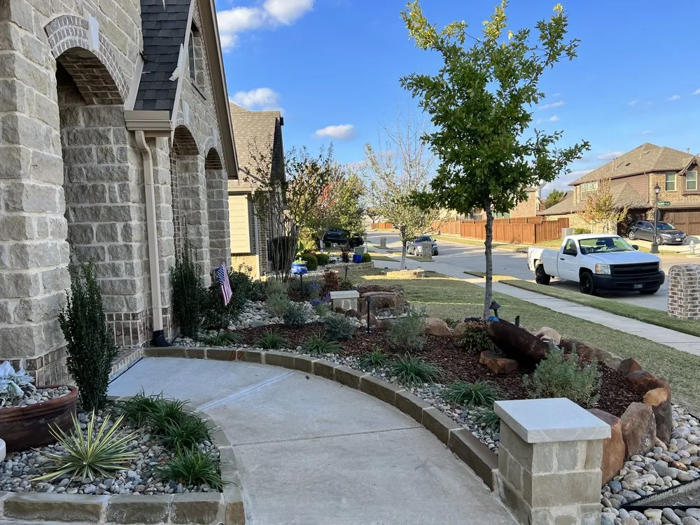 Top-rated landscape design for year-round maintenance in Rockwall, TX by Kidd's Exterior Solutions