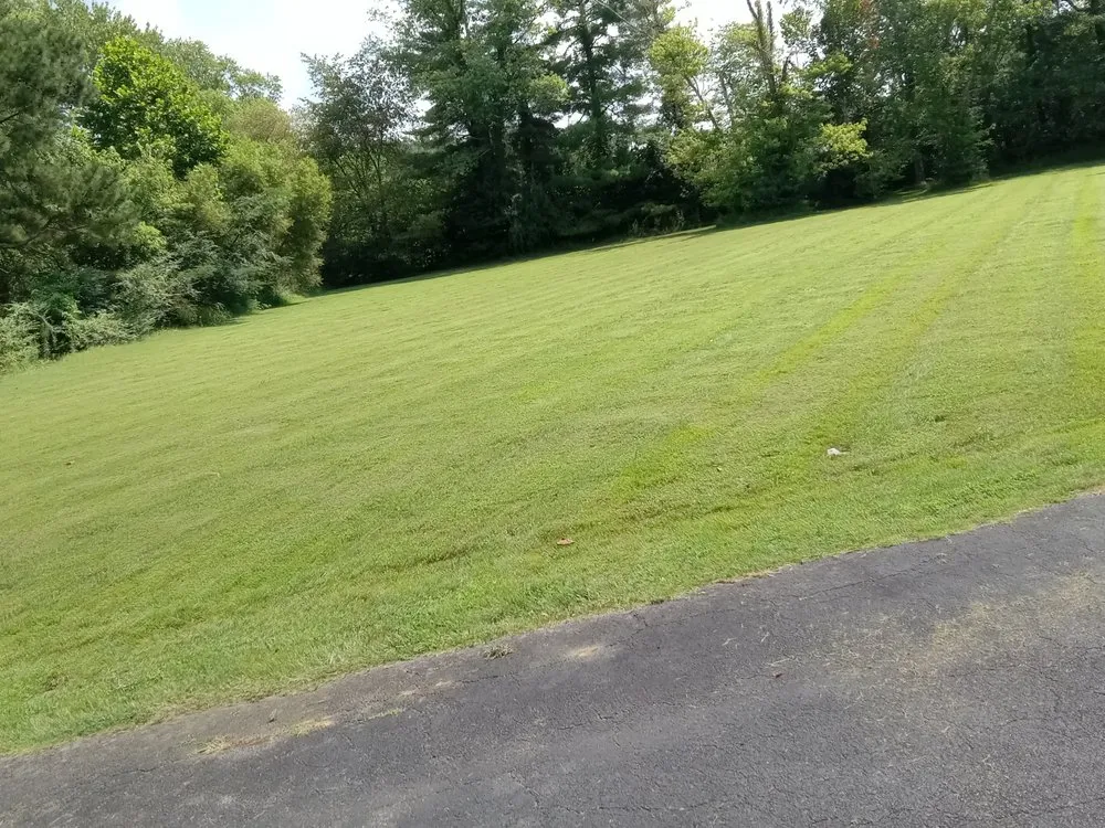 Local residential landscaping in Campbellsville, KY by Kidds Lawncare